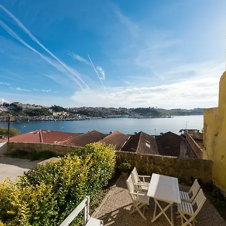 D'ouro Casa de Férias